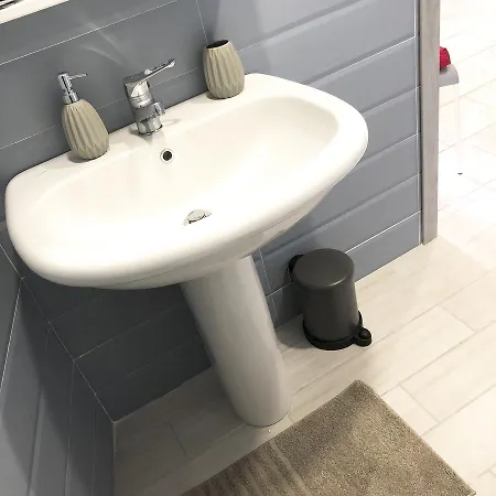 Vesuvius Terminal 4* Naples